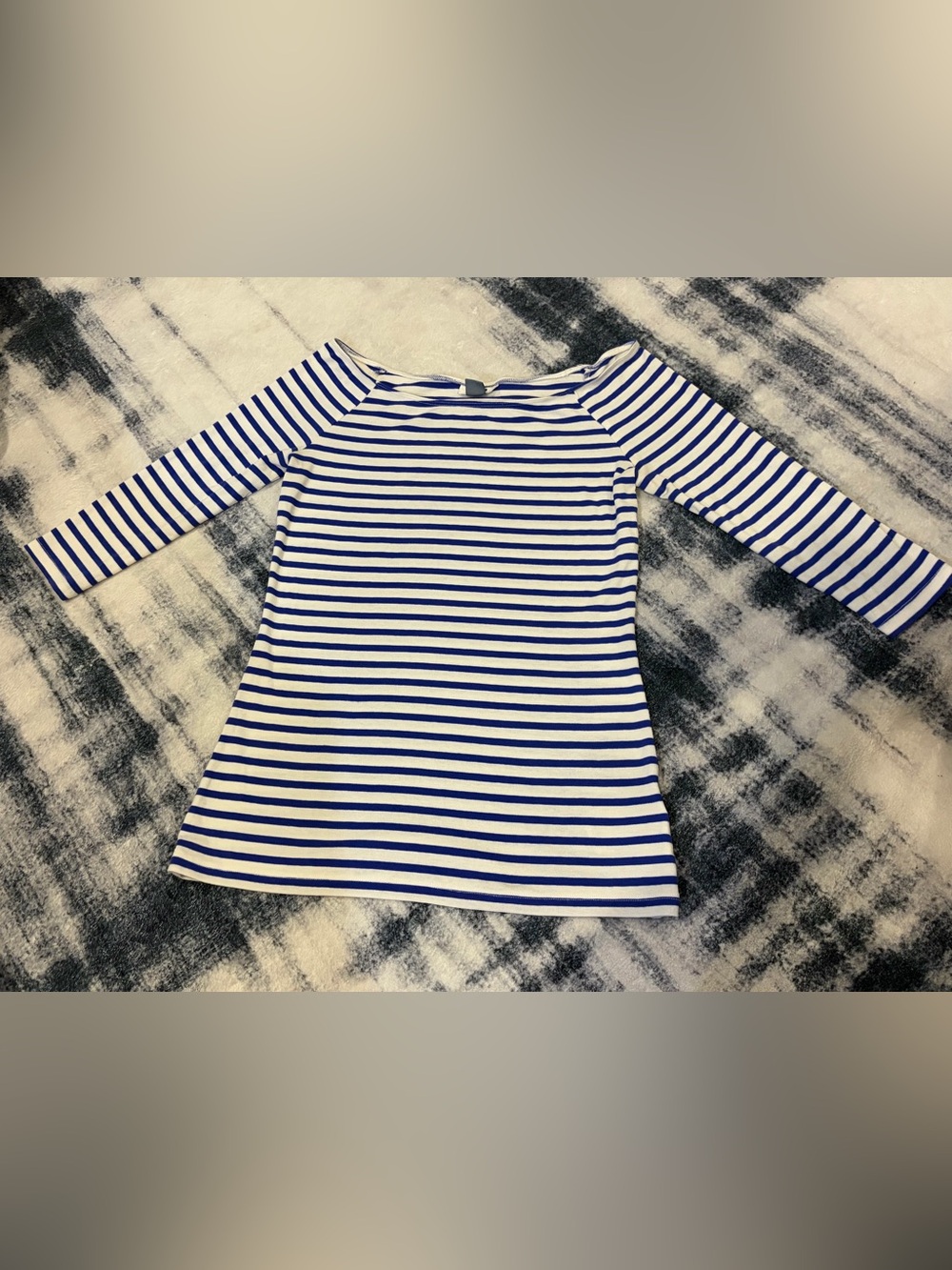 Old Navy White and Blue Striped Shirt - Small